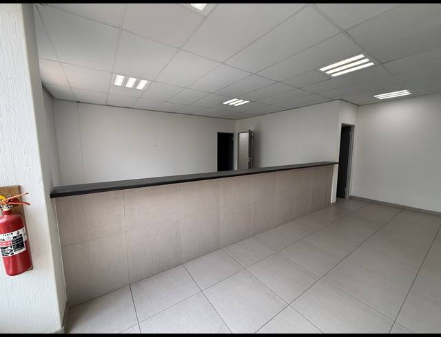 216M² OFFICE TO LET IN ROSEBANK